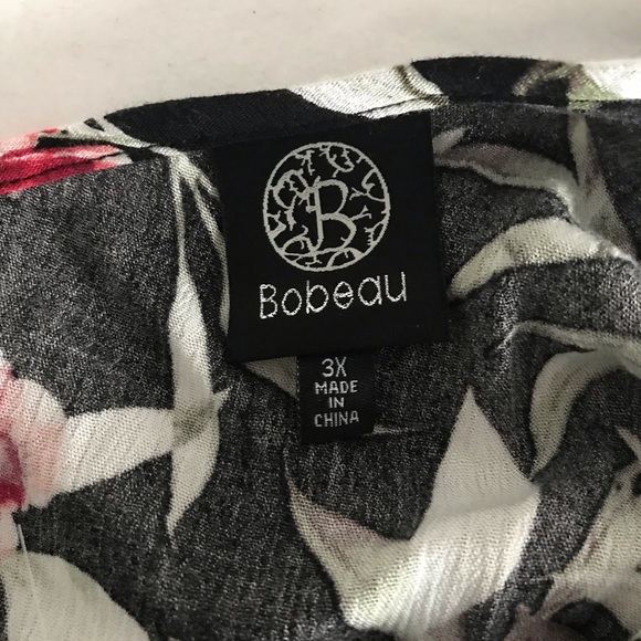 Bobeau floral cold shoulder top - Picture 3 of 4